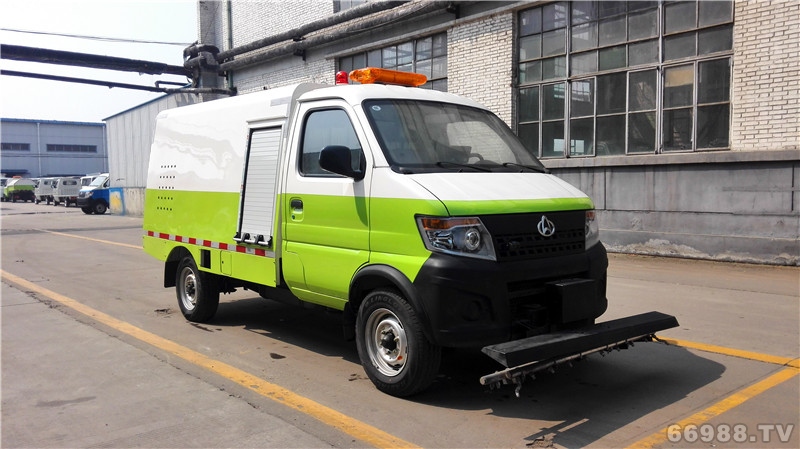 長安SC5025TYHDF4型路面養護車